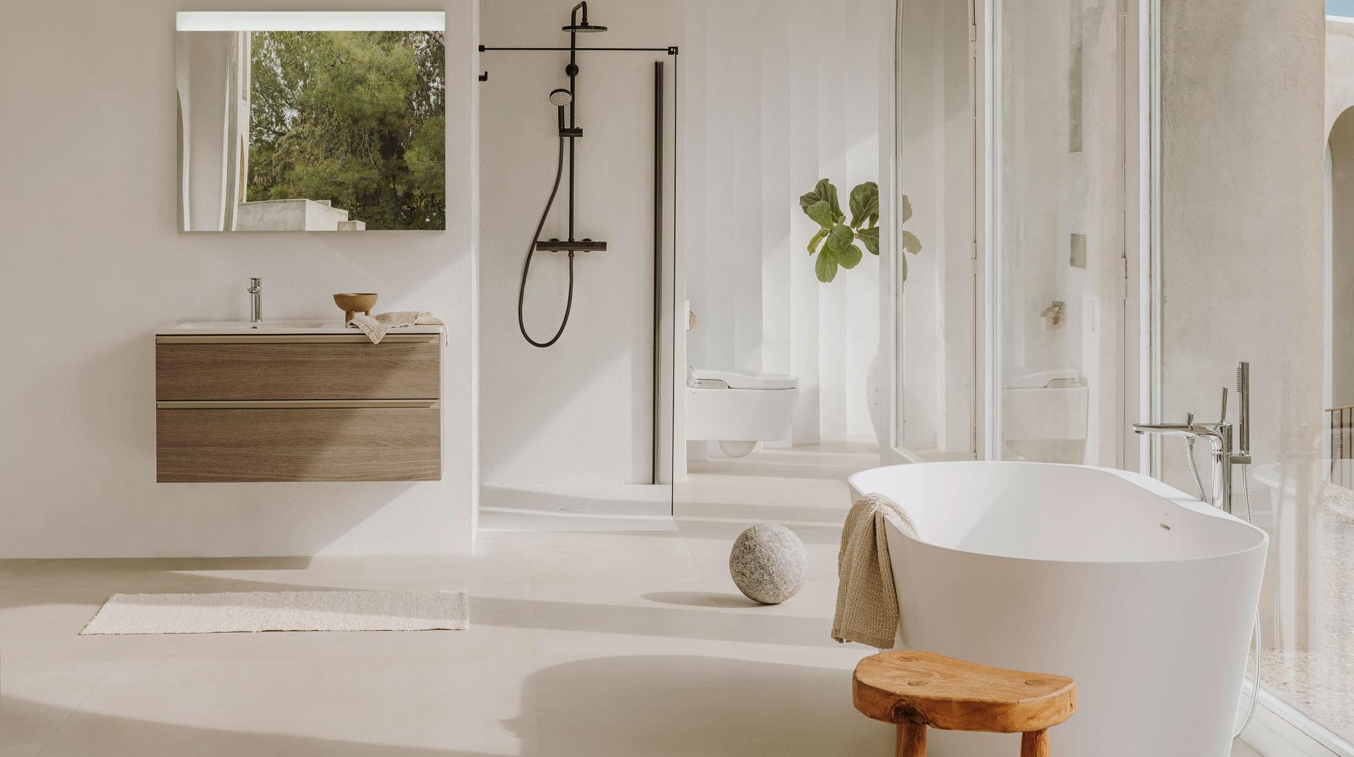 Floor-standing bath filler