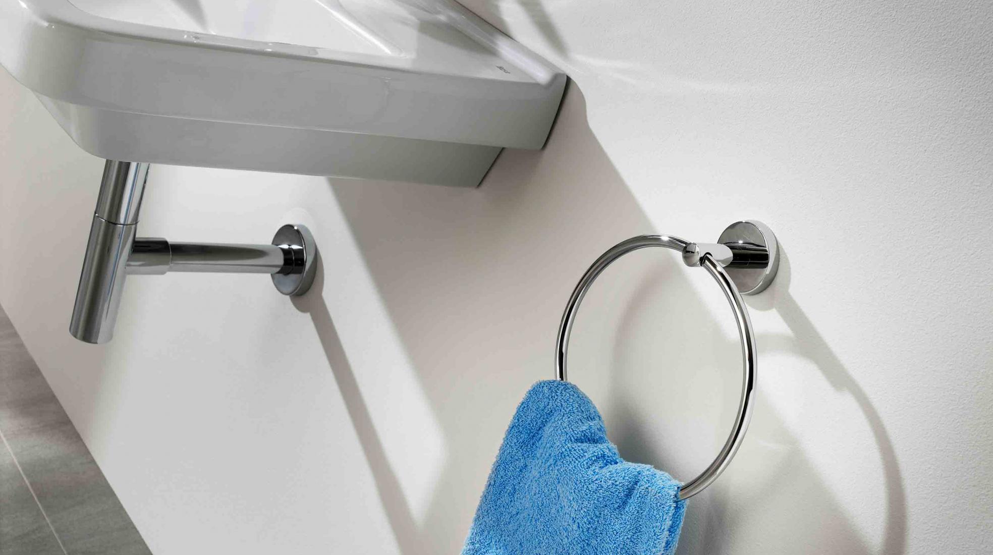 Discover why you should choose stick-on bathroom hooks and accessories