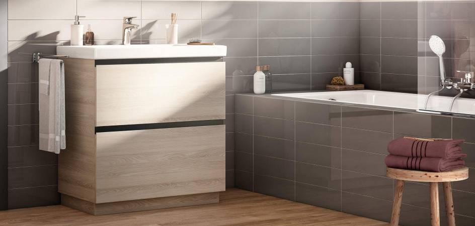  Tradition and Innovation with wooden Roca bathroom furniture | Roca