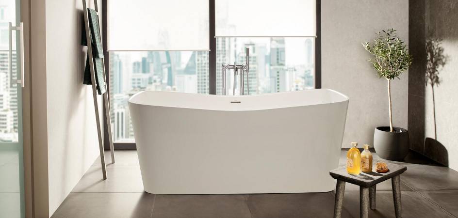 Modern freestanding baths: Choosing a tub-full of personality | Roca