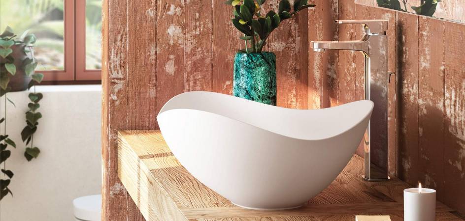 Pamper yourself with freestanding bathtubs, smart showers and more | Roca Life
