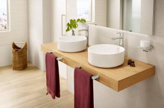 How to pick the right bathroom accessories 