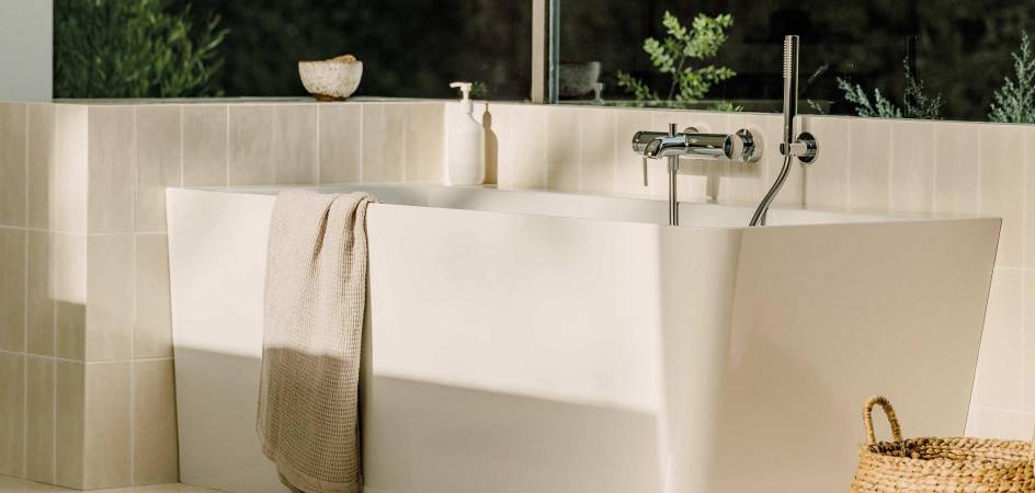 How to add texture to create a Scandi bathroom | Roca